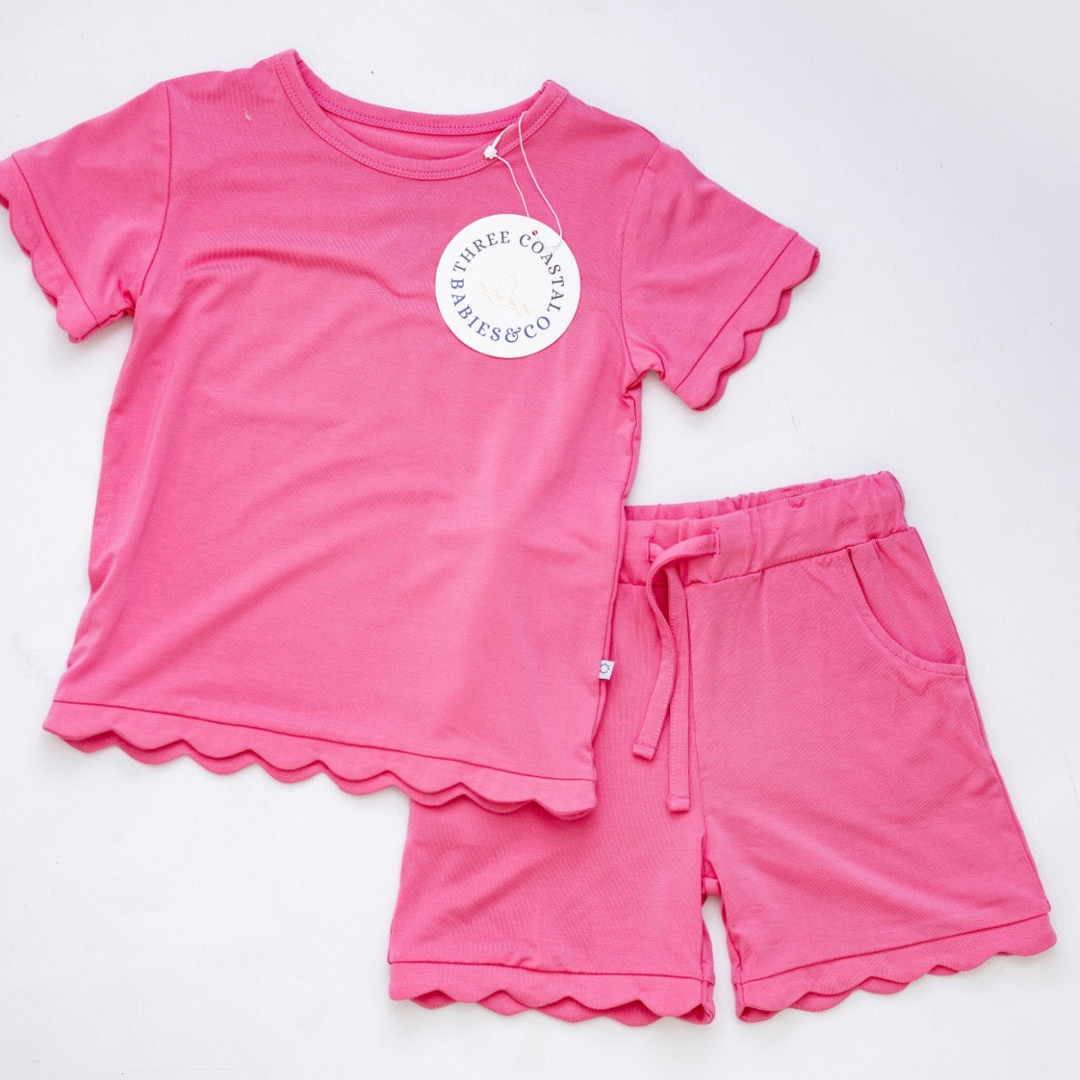 Flamingo Scallop Shorts Sets