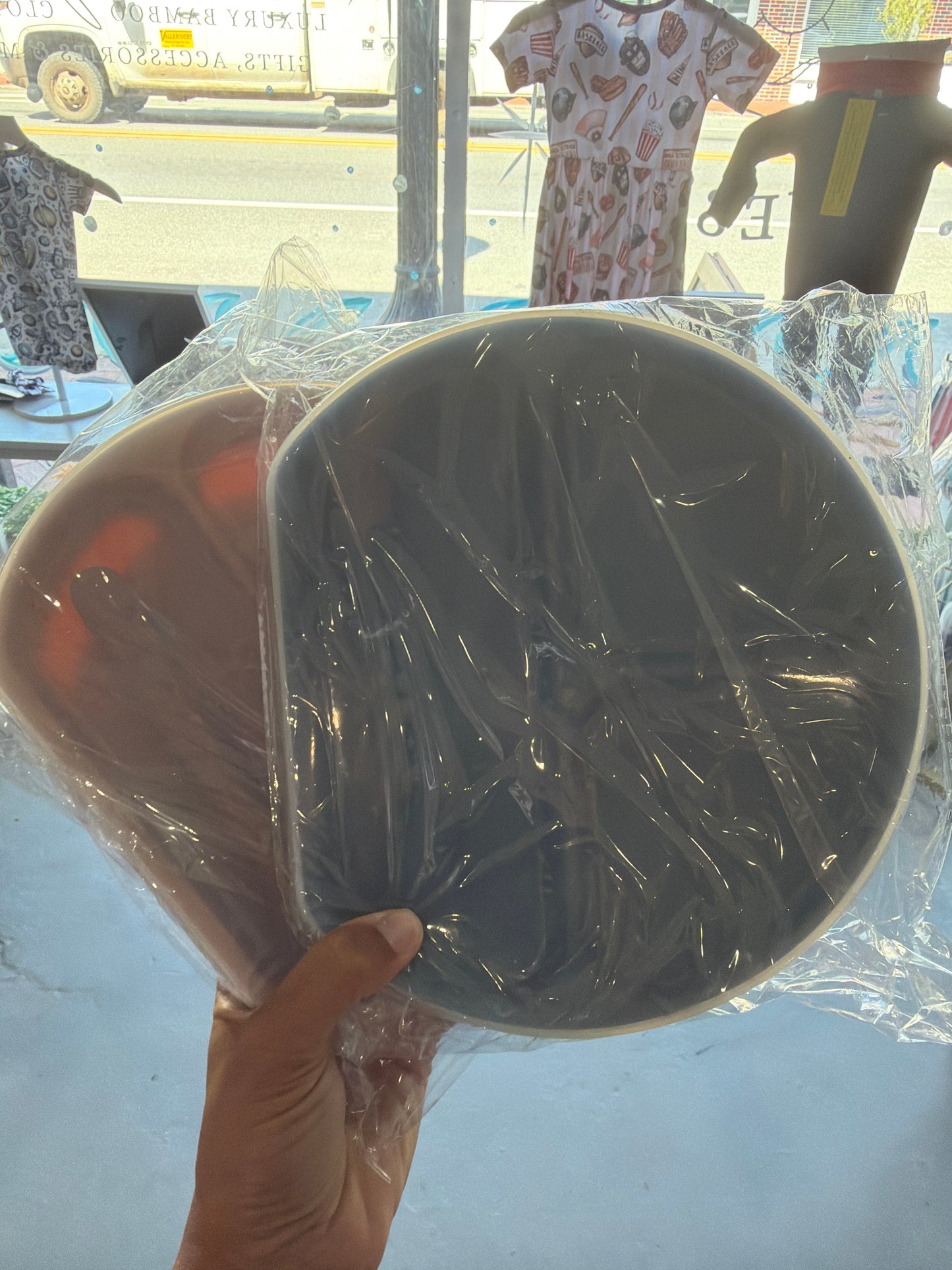 SATURDAY BABY SILICONE PLATE
