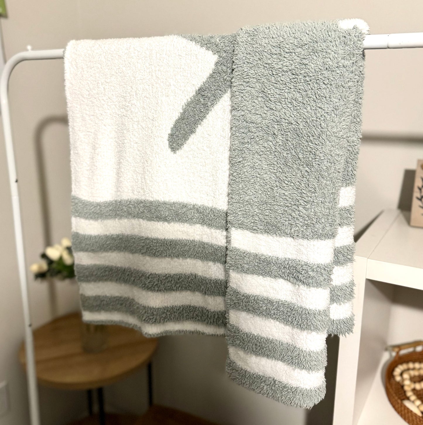 Barefoot Dreams Seafoam Blanket